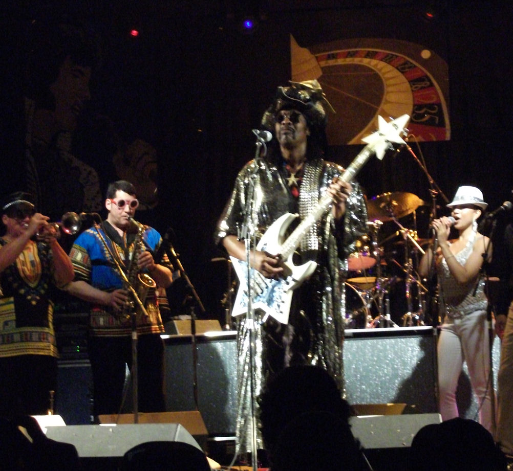 Bootsy Collins Ottawa Bluesfest 2011 myllifeinconcert.com